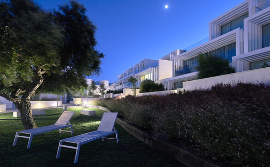 Sotogrande villas with spectacular sea and golf views