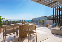 Houses between the golf course and the beach in Mijas Costa