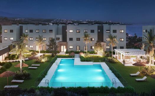 Modern apartments right by the beach on the outskirts of Estepona