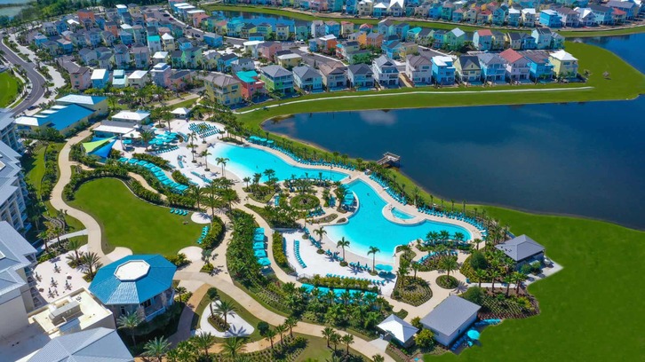 Vily a byty v privátním resortu v blízkosti Disney World, Orlando - Florida, USA